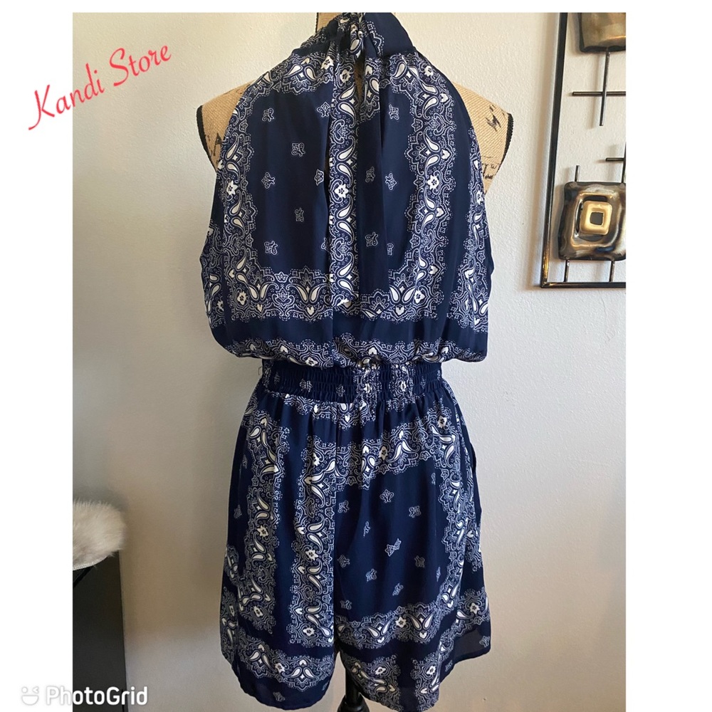 New York and company bandanna romper